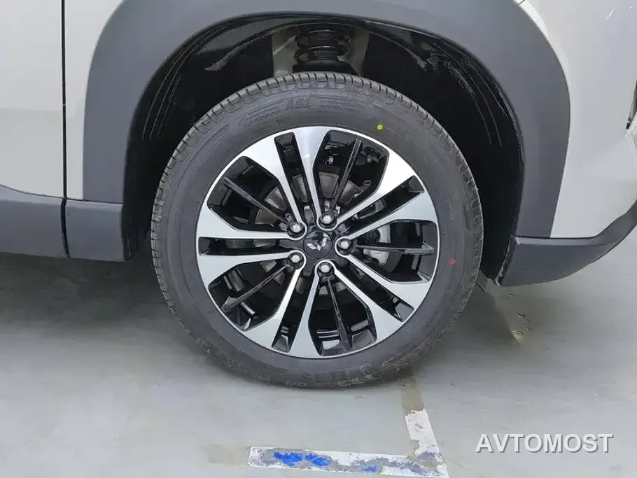 Wuling Motors Starlight 560 NEV 2025 Model Plug-in Hybrid Version 5-seater — фото 16