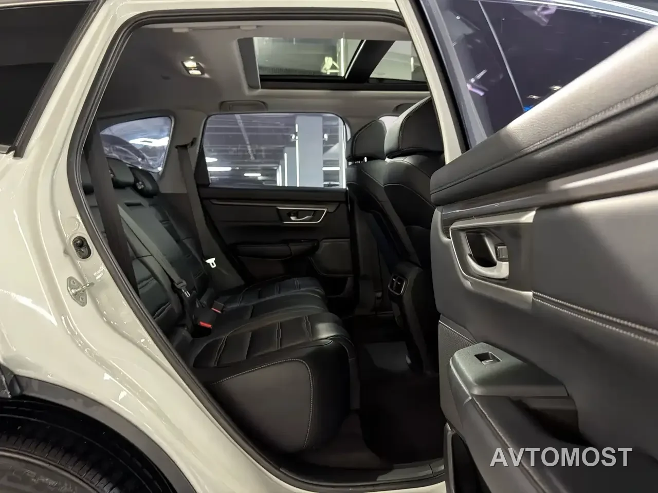 Honda CR-V New Energy 2021 Sharp Hybrid e+ 2.0L Wisdom Edition — фото 11