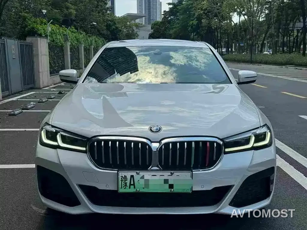 BMW 5 Series New Energy 2021 535Le M Sport Package — фото 3