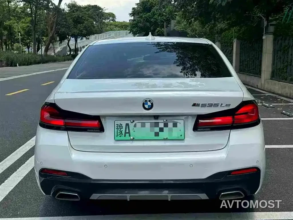 BMW 5 Series New Energy 2021 535Le M Sport Package — фото 5