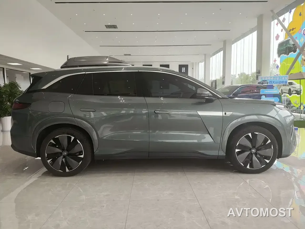 BYD Tang L 2025 DM 175KM Drone Player Edition — фото 4