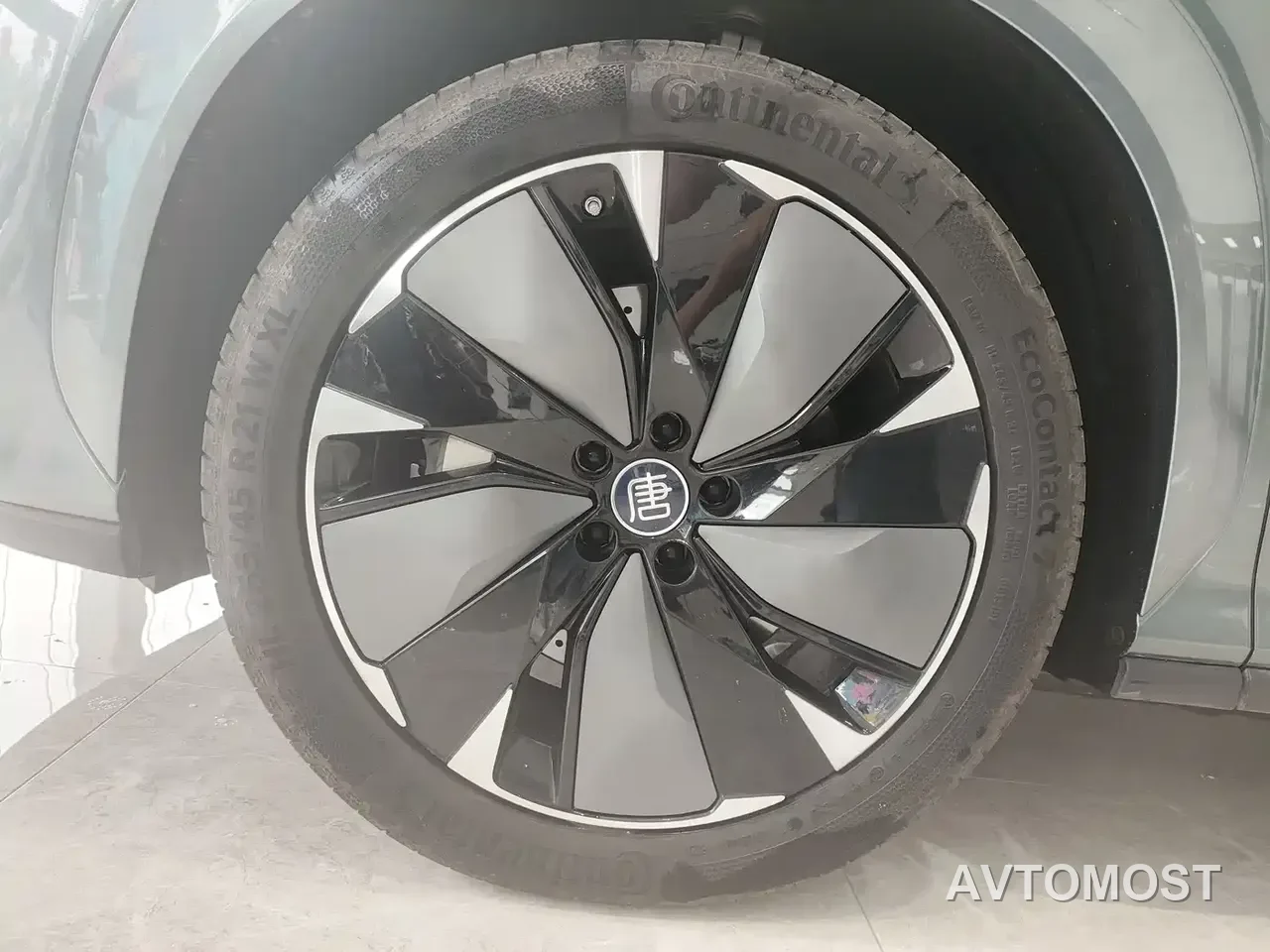 BYD Tang L 2025 DM 175KM Drone Player Edition — фото 9