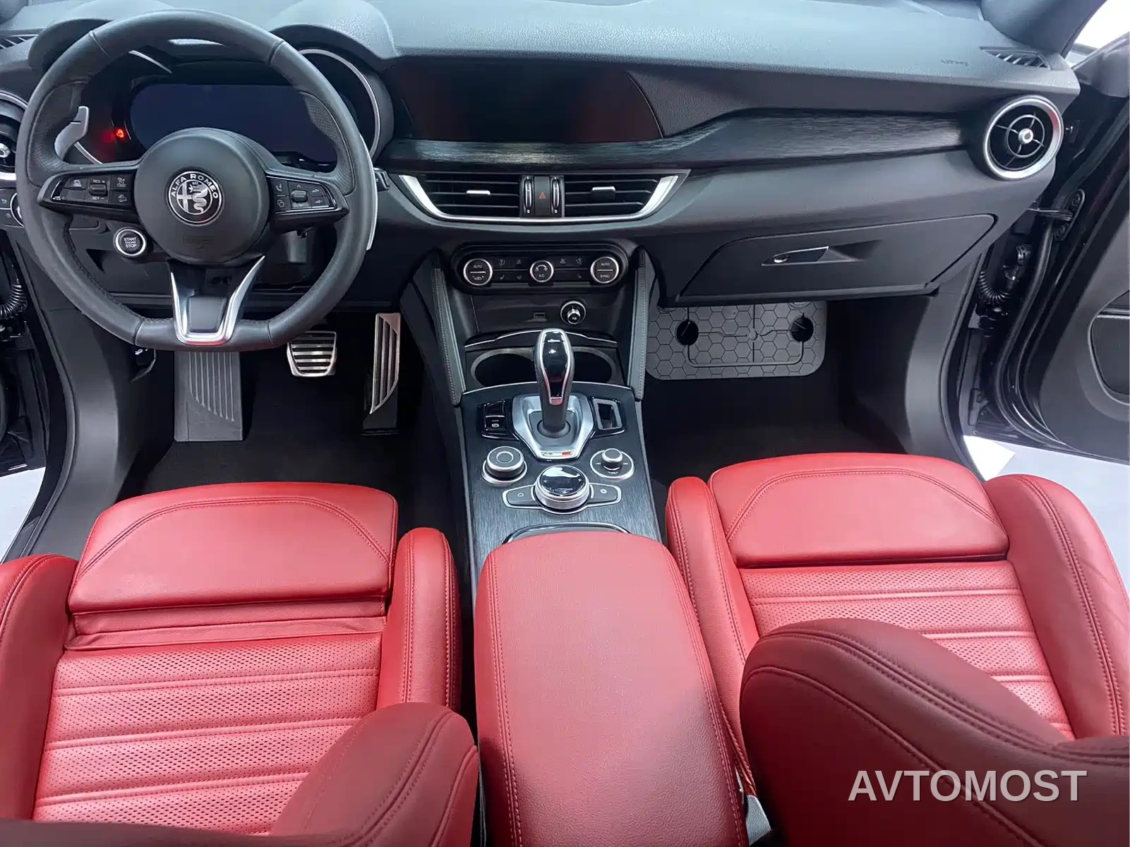 Alfa Romeo Stelvio 2023 2.0T 280HP Sprint Edition — фото 8