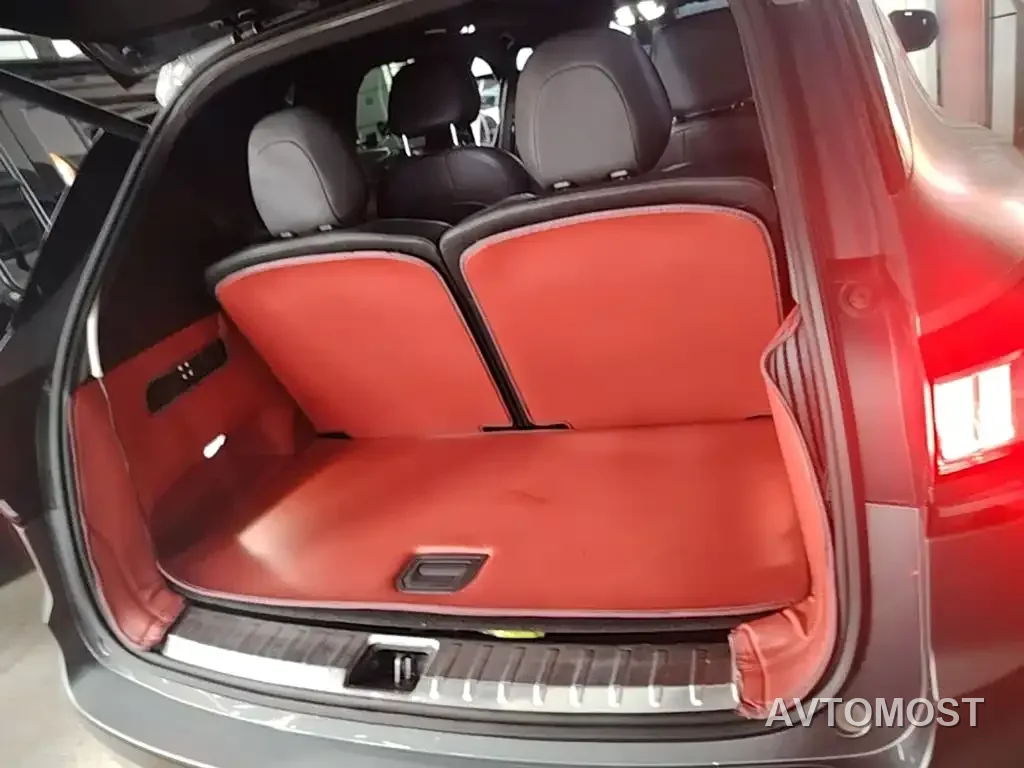 Lynk & Co 09 2021 2.0T Halo 6-Seater — фото 18