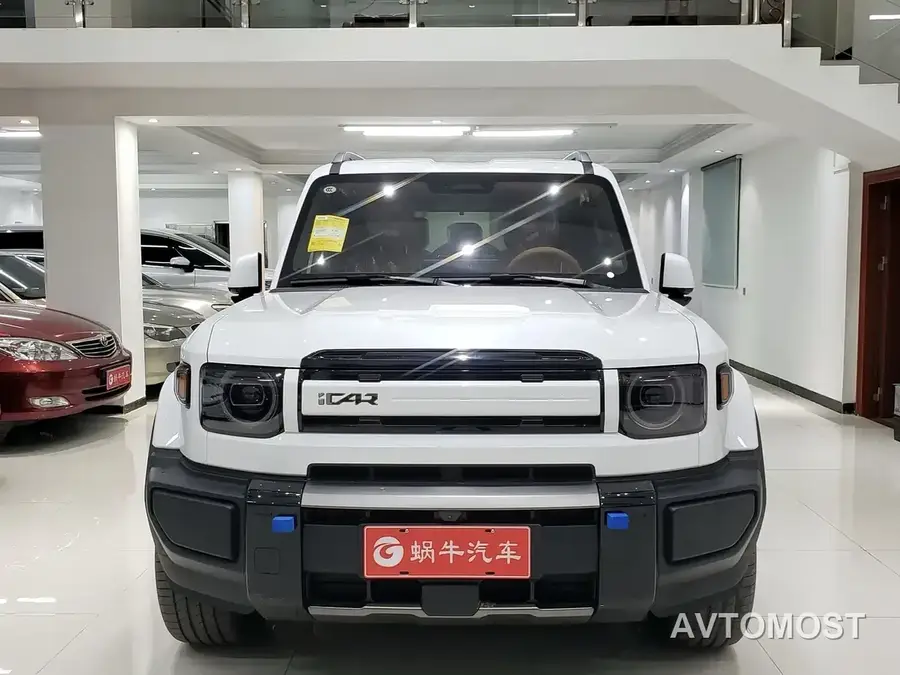 iCAR V27 2026 200KM AWD Falcon 500