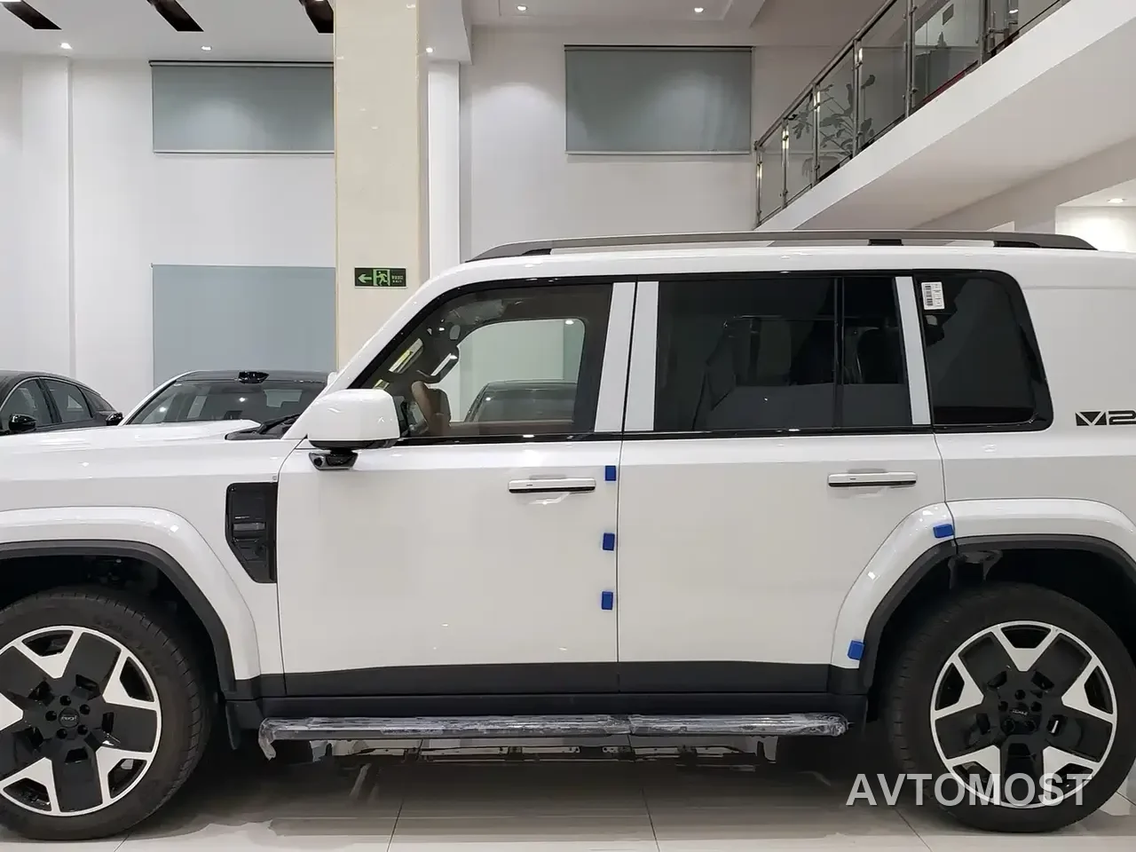 iCAR V27 2026 200KM AWD Falcon 500 — фото 10