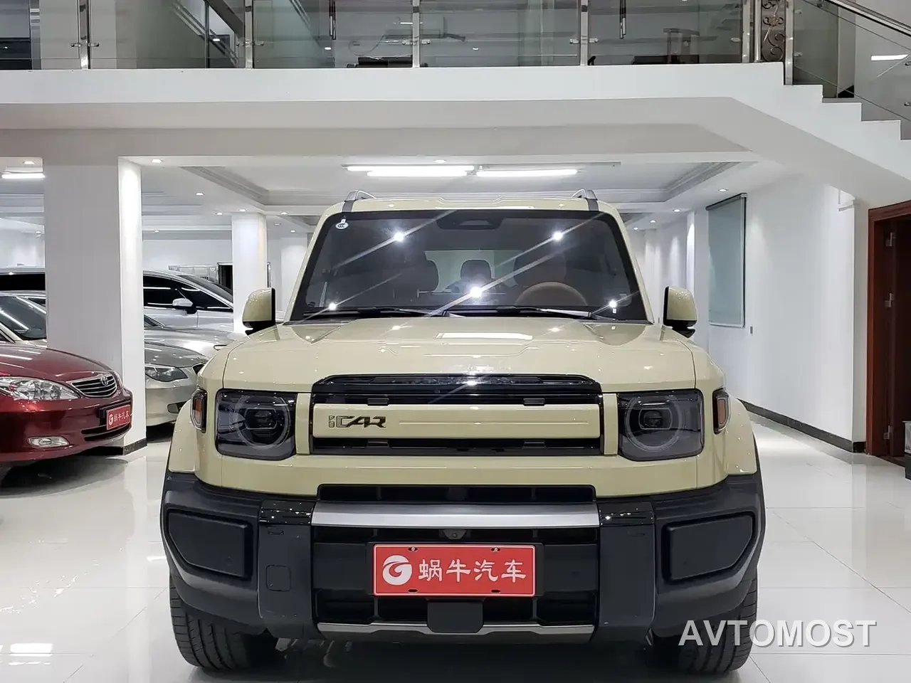 iCAR V27 2026 200KM AWD Falcon 500 — фото 1