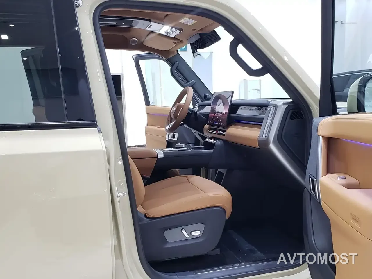 iCAR V27 2026 200KM AWD Falcon 500 — фото 4