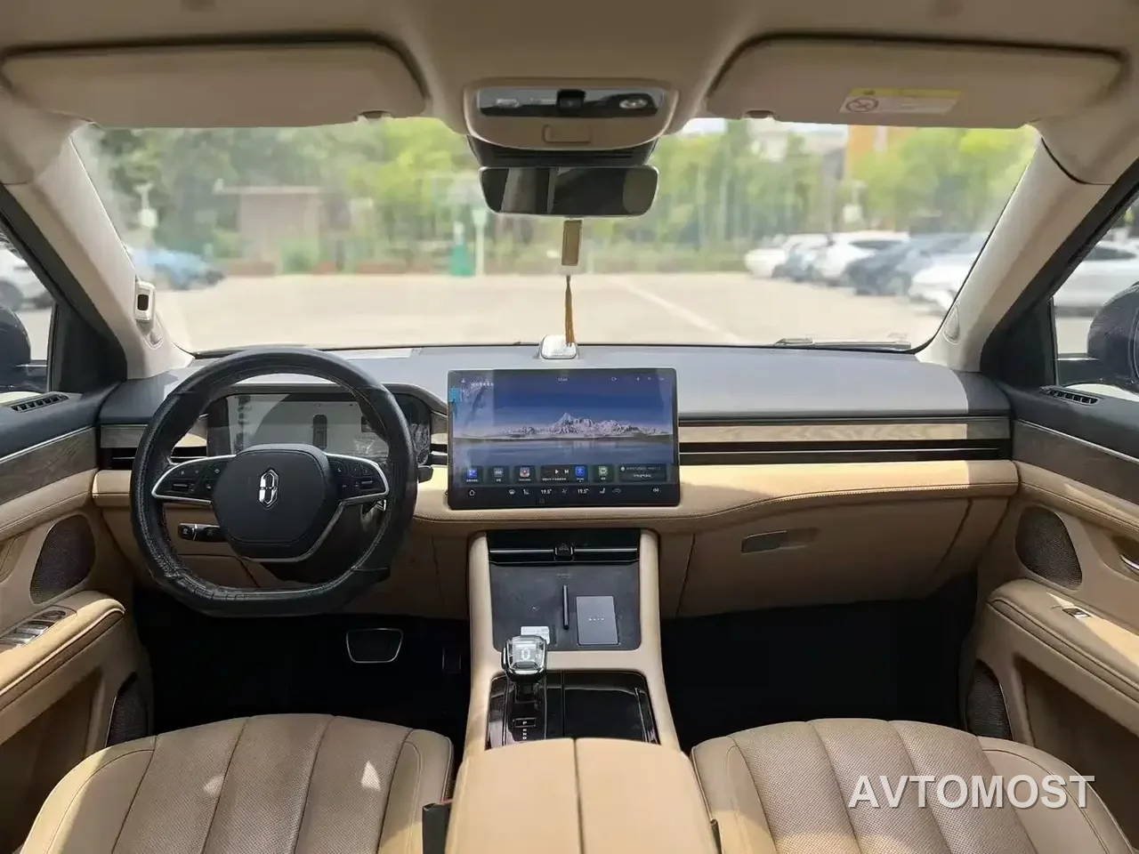 AITO M7 2022 1.5T AWD Luxury Edition — фото 7