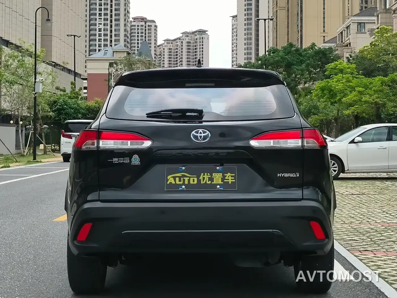 Toyota Corolla Cross 2023 Hybrid 2.0L Pioneer Edition — фото 5