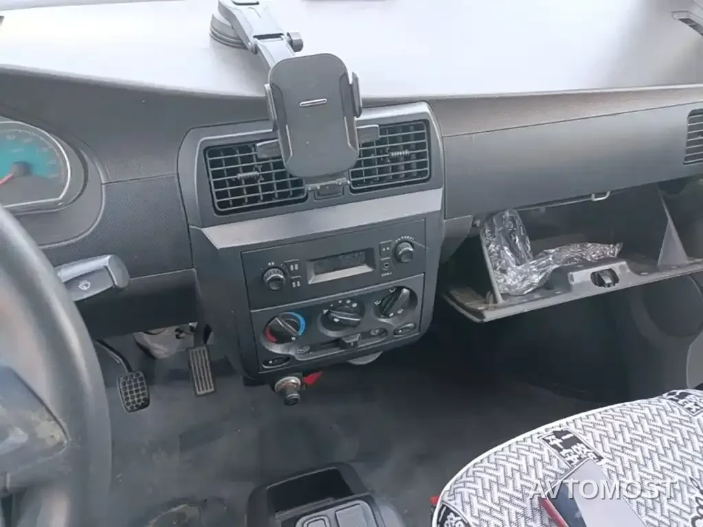 Wuling EV50 2021 Van Logistics Huishitong CATL 41.86kWh Huichuan 2nd Gen Electric Control — фото 13
