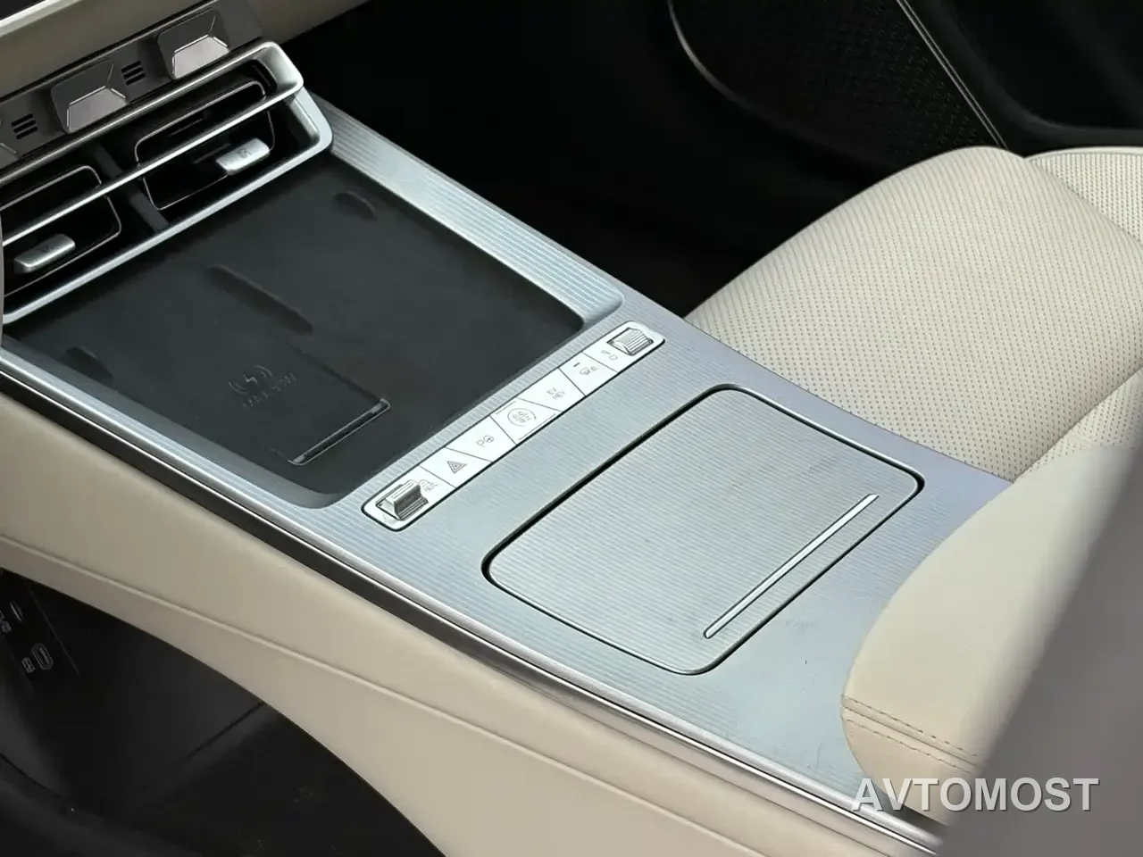 BYD Han L 2025 Model DM-i 200KM LiDAR Premium — фото 16