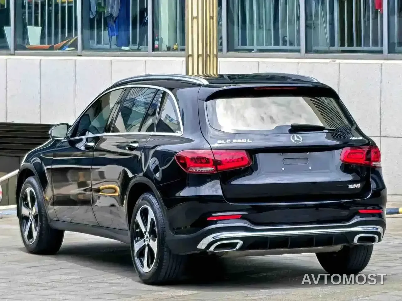 Mercedes-Benz GLC 2022 Model GLC 260 L 4MATIC Dynamic Edition — фото 11