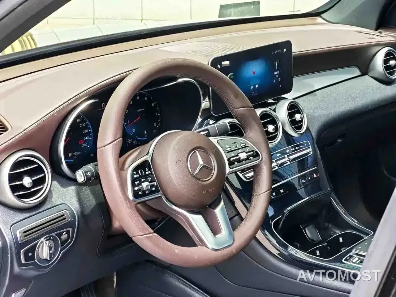 Mercedes-Benz GLC 2022 Model GLC 260 L 4MATIC Dynamic Edition — фото 7