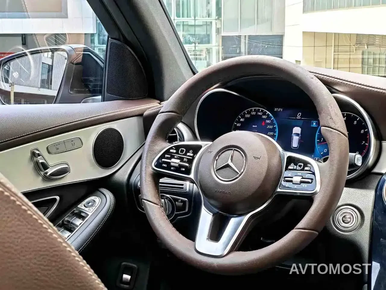 Mercedes-Benz GLC 2022 Model GLC 260 L 4MATIC Dynamic Edition — фото 10