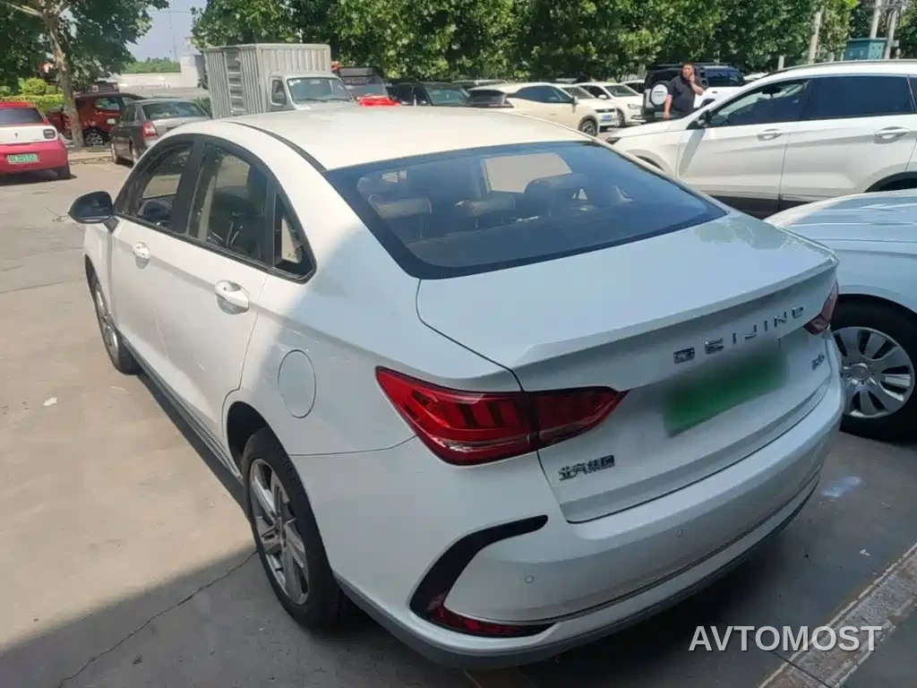 BAIC Beijing EU5 2025 Hongtu Standard Edition — фото 5