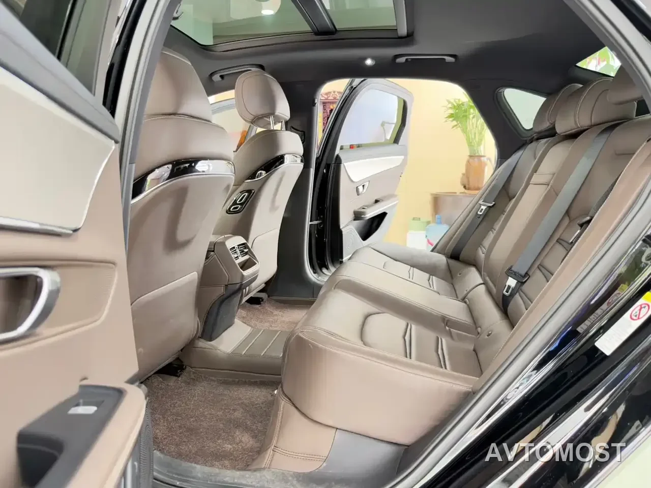 BYD Han 2020 DM AWD Performance Luxury Edition — фото 10