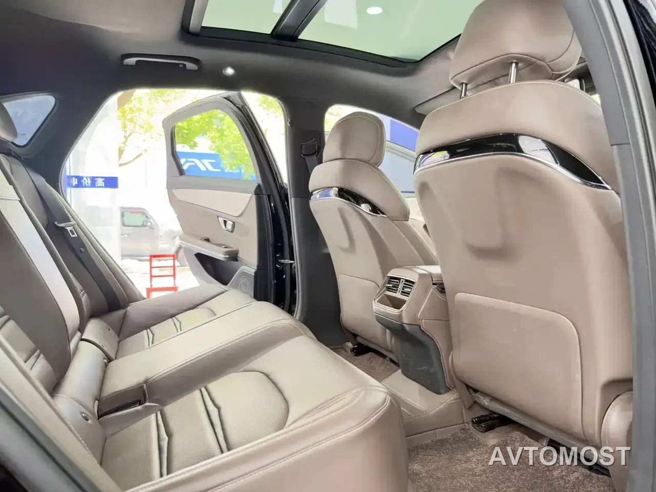 BYD Han 2020 DM AWD Performance Luxury Edition — фото 13