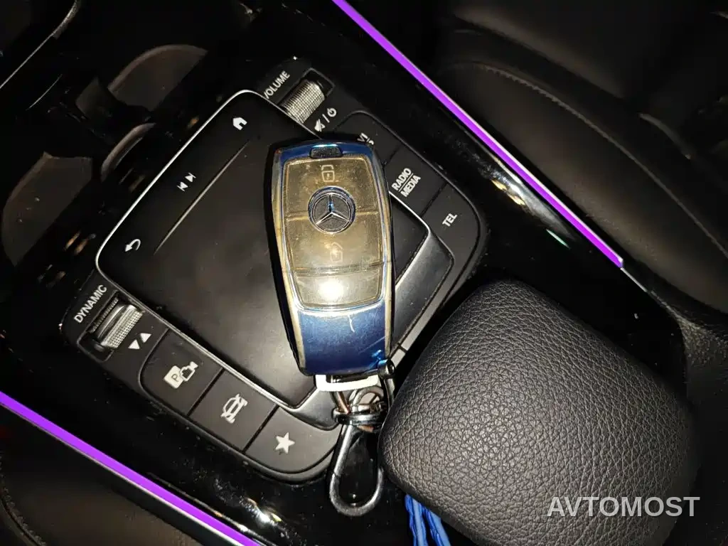 Mercedes-Benz GLB 2022 Facelift GLB 200 Dynamic Style — фото 17
