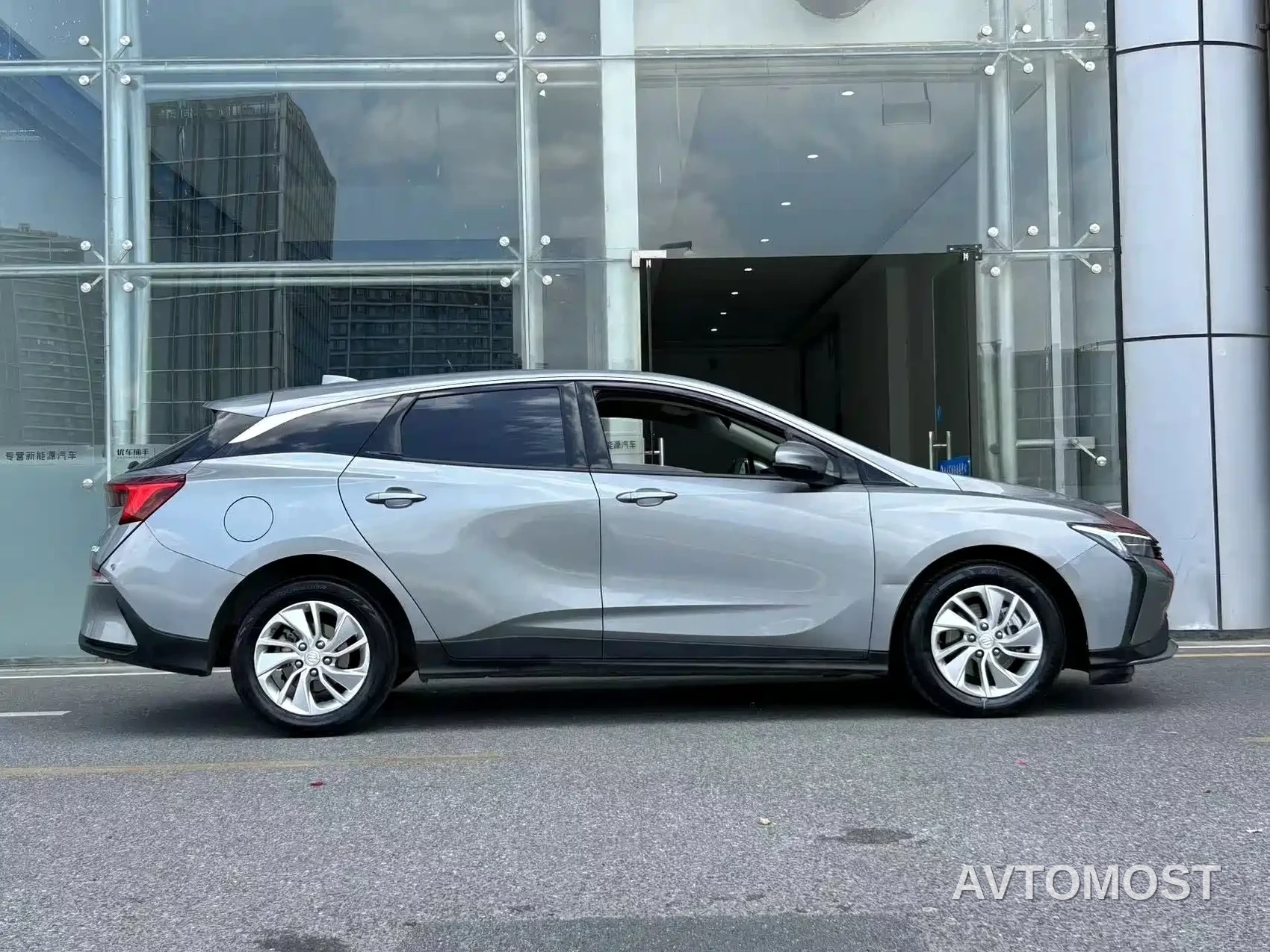 Buick Velite 6 2022 PHEV Connected Fashion — фото 4
