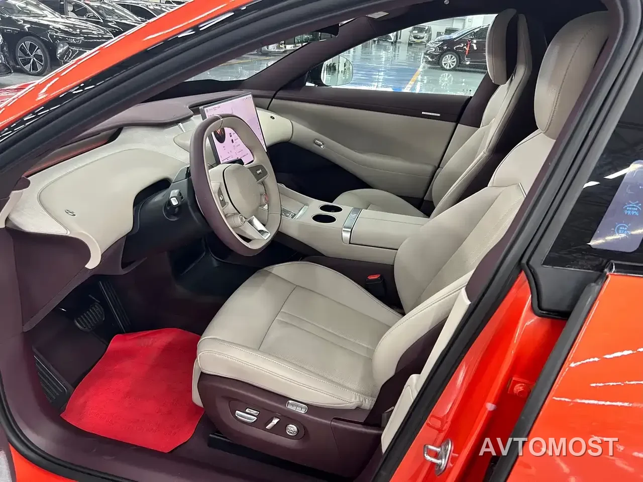 Xiaomi YU7 2025 Extended Range AWD Pro — фото 2