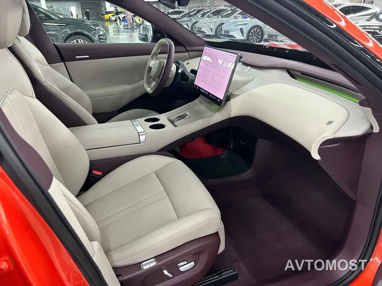 Xiaomi YU7 2025 Extended Range AWD Pro — фото 6