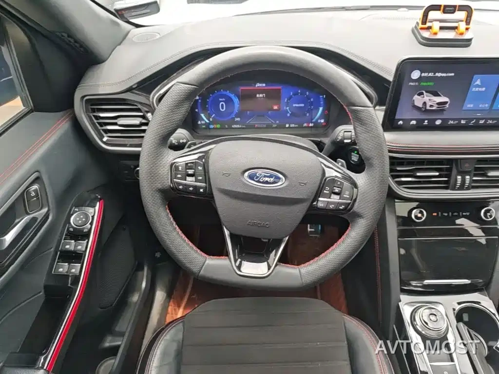 Ford Escape 2024 Model EcoBoost 245 4WD ST-Line Pro — фото 11