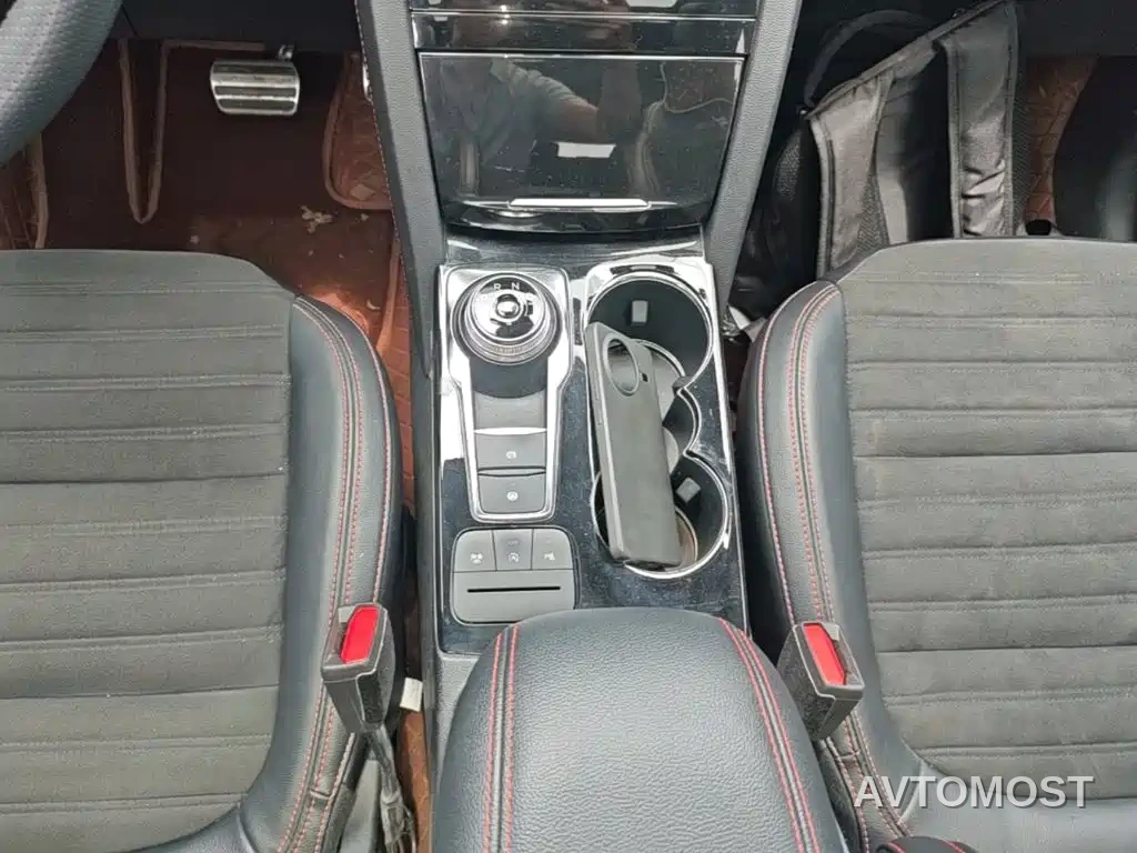 Ford Escape 2024 Model EcoBoost 245 4WD ST-Line Pro — фото 14