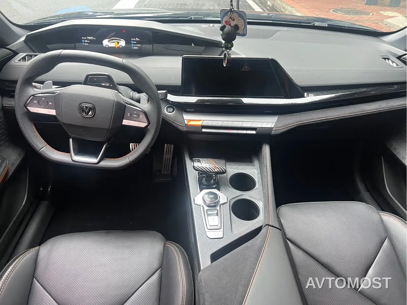 Changan UNI-V 2022 1.5T Sport Edition — фото 8