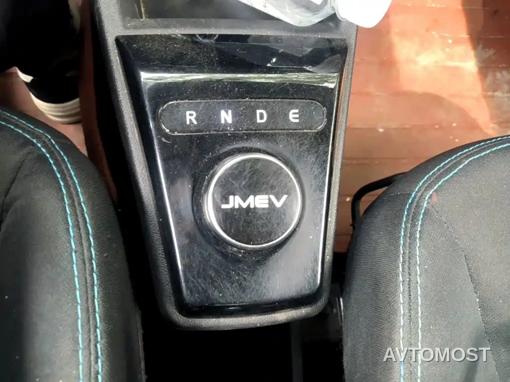 JMCG New Energy Little Kirin 2022 Heartbeat Edition — фото 14