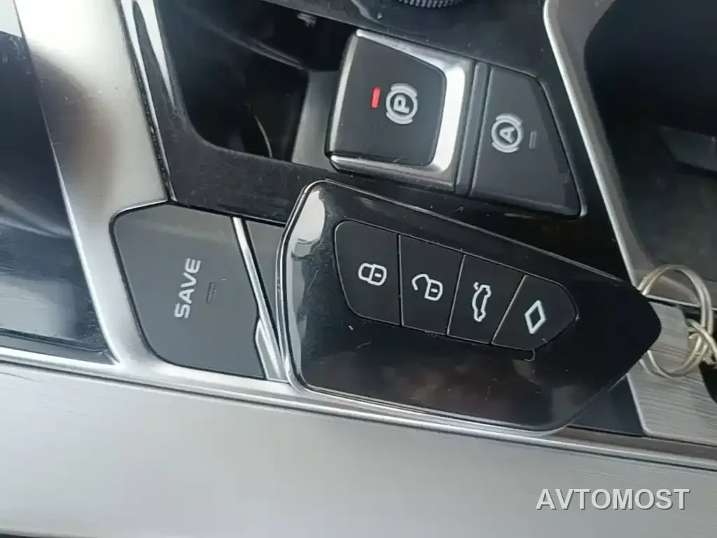 Geely Bin Yue New Energy 2020 1.5T ePro Higher — фото 9