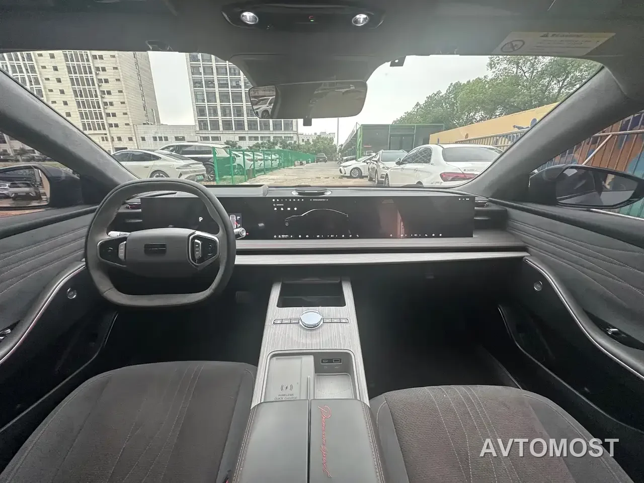Geely Galaxy E8 2024 Model 620km AWD Soaring Dragon Edition — фото 6
