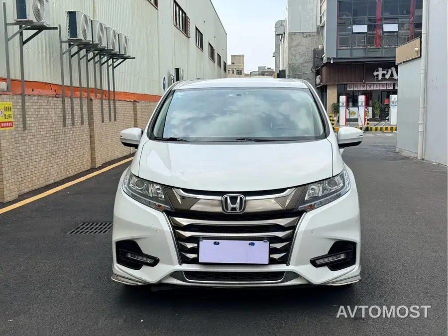 Honda Odyssey 2021 2.0L Sharp Comfort Edition
