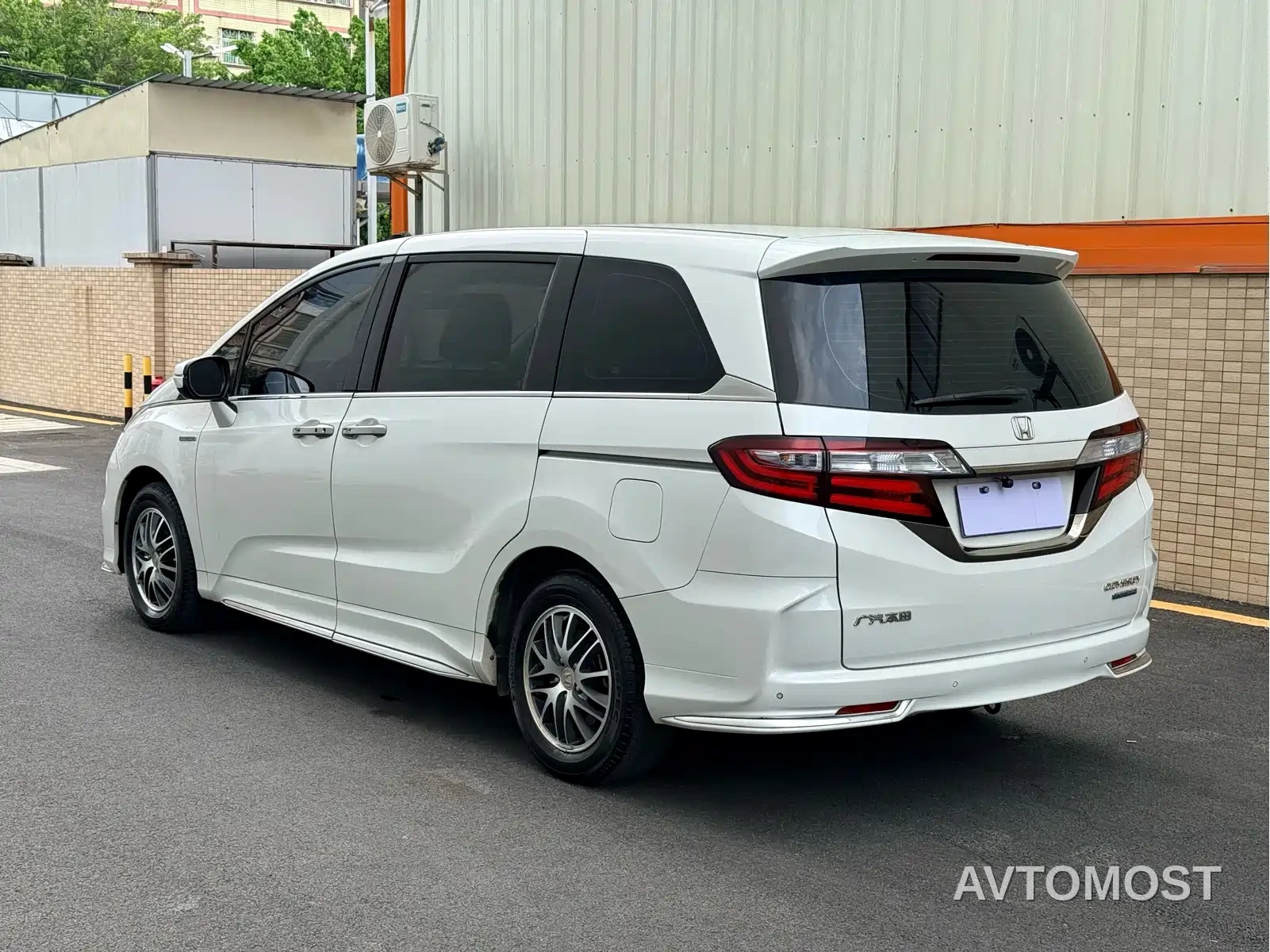 Honda Odyssey 2021 2.0L Sharp Comfort Edition — фото 6