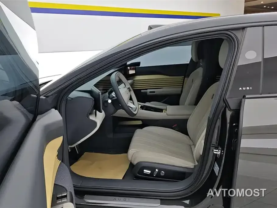 Audi E5 Sportback 2025 300kw 2WD — фото 9