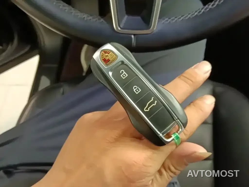 Porsche Cayenne New Energy 2021 Cayenne E-Hybrid 2.0T — фото 15