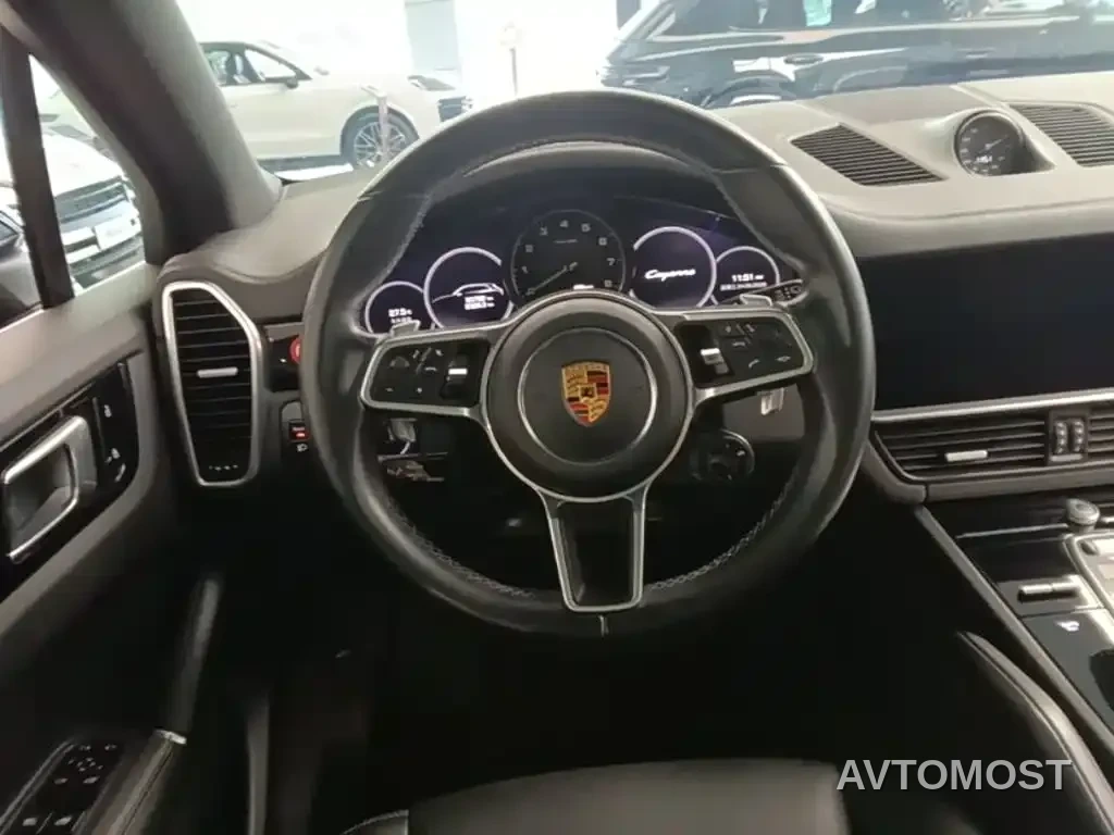 Porsche Cayenne New Energy 2021 Cayenne E-Hybrid 2.0T — фото 16
