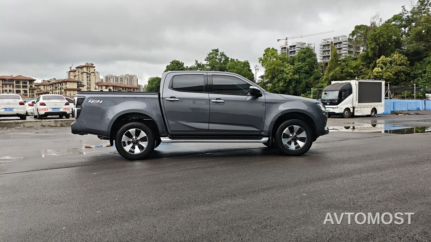 Isuzu D-MAX 2023 1.9T Auto 4WD V-CROSS Yin Ling Edition — фото 6