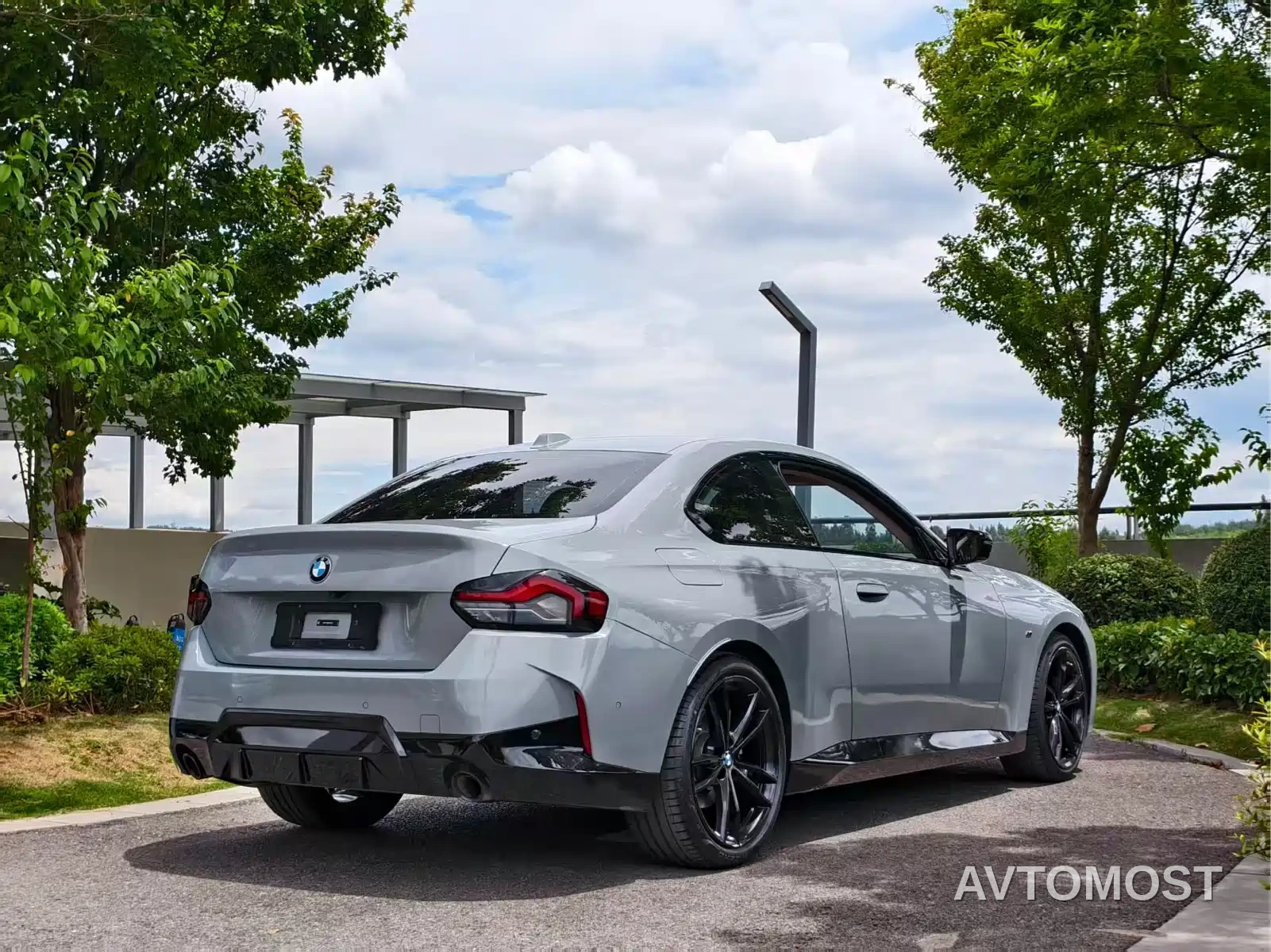 BMW 2 Series (Import) 2023 225i M Sport Black Night Package — фото 6