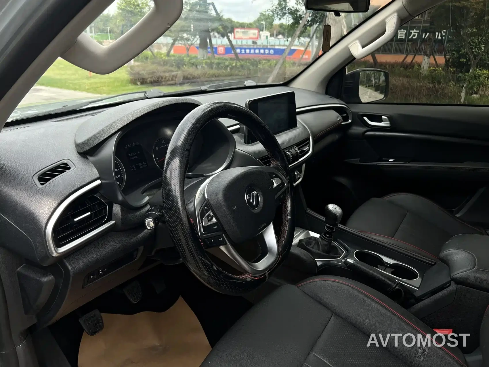Foton Tunland Yutu 2020 2.0T Yutu 9 Diesel 4WD Luxury Long Wheelbase 4F20TC — фото 6