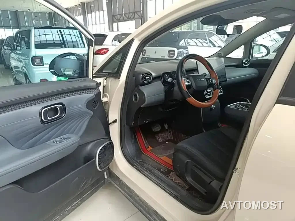 AION UT 2025 Model 330 Starlight Edition — фото 10