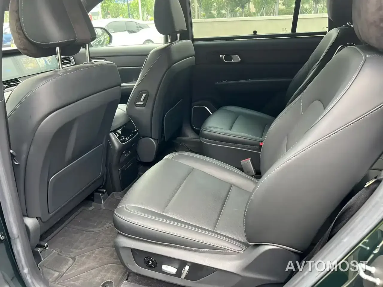 Li ONE 2021 Extended Range 6-Seater — фото 6