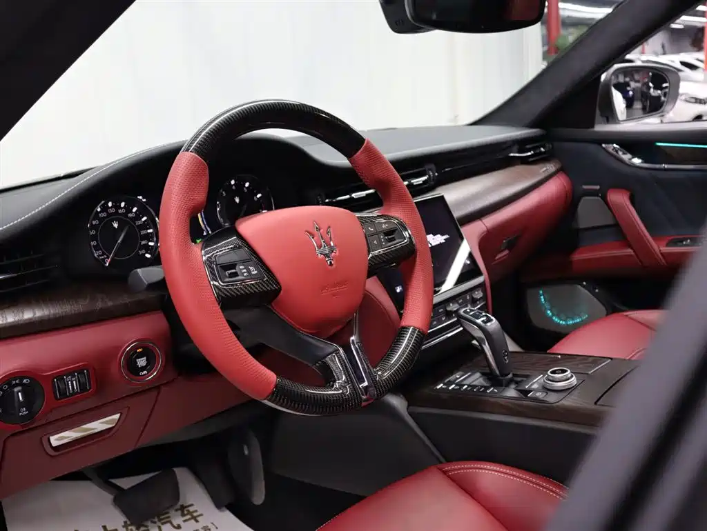 Maserati Quattroporte 2022 3.0T GT — фото 7