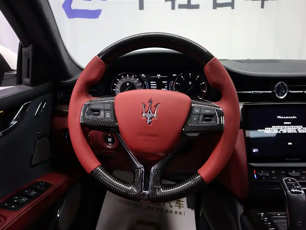 Maserati Quattroporte 2022 3.0T GT — фото 11