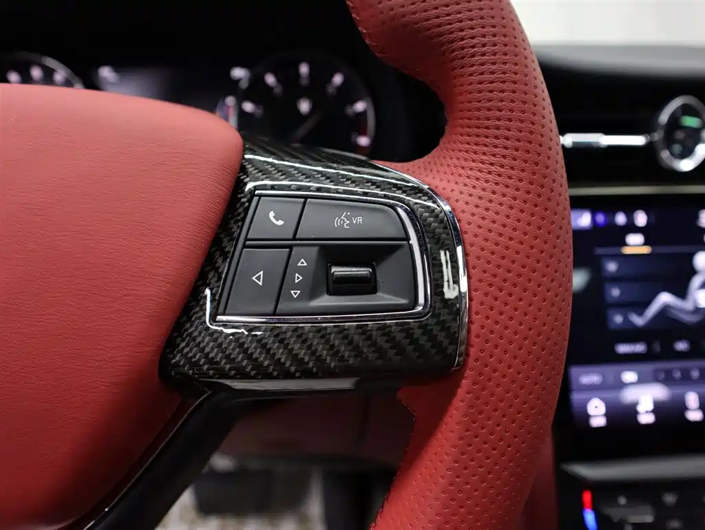 Maserati Quattroporte 2022 3.0T GT — фото 24