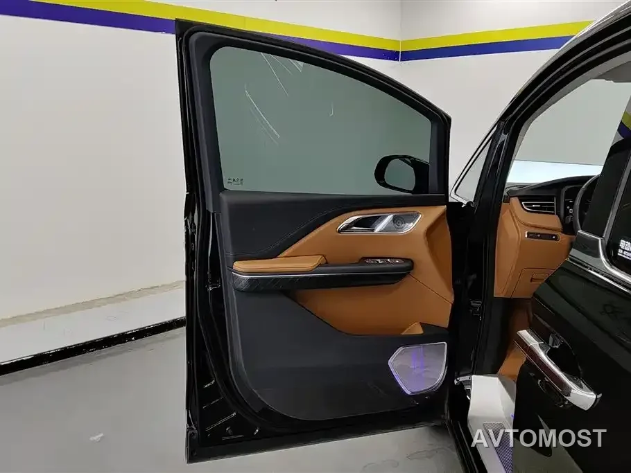 Hongqi HQ9 PHEV 2024 Model 2.0T AWD Business Edition — фото 7