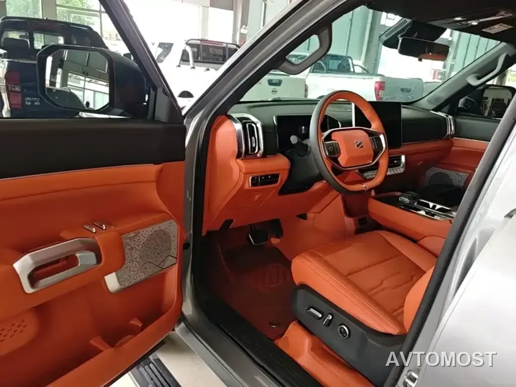 Dongfeng Zhengzhou Nissan Z9 GE PHEV 2025 135KM 4WD Premium Edition — фото 13