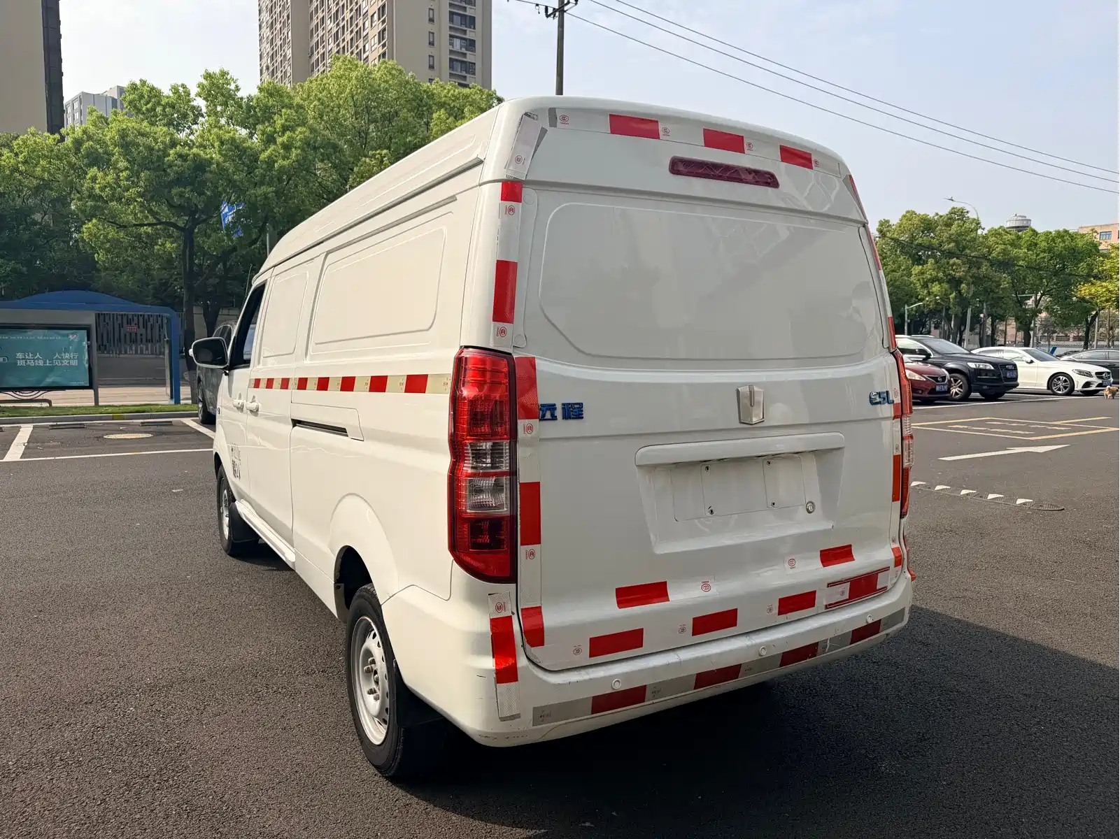 Yuan Cheng E5 2019 E5L Pure Electric Van CATL 41.86kWh — фото 8