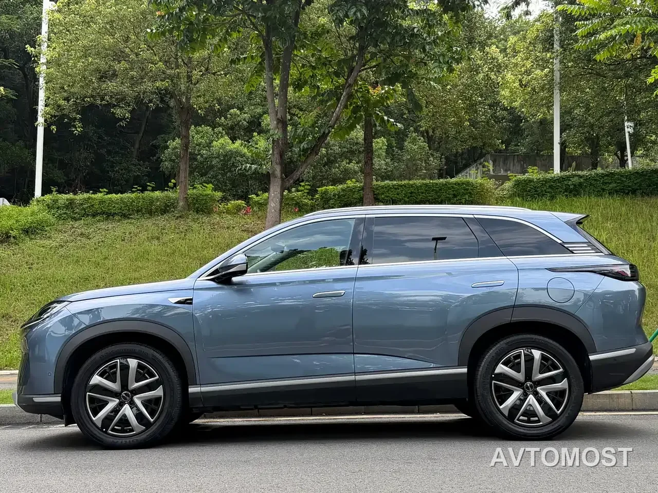 BYD Hai Shi 07 DM-i 2025 150 Navigation Edition — фото 4