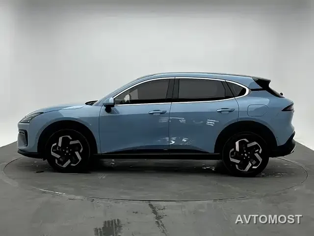 Baojun Yunhai 2024 140km Plug-in Hybrid — фото 3